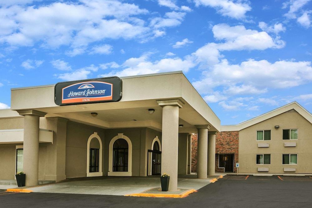 Howard Johnson By Wyndham Billings Hotel Bagian luar foto