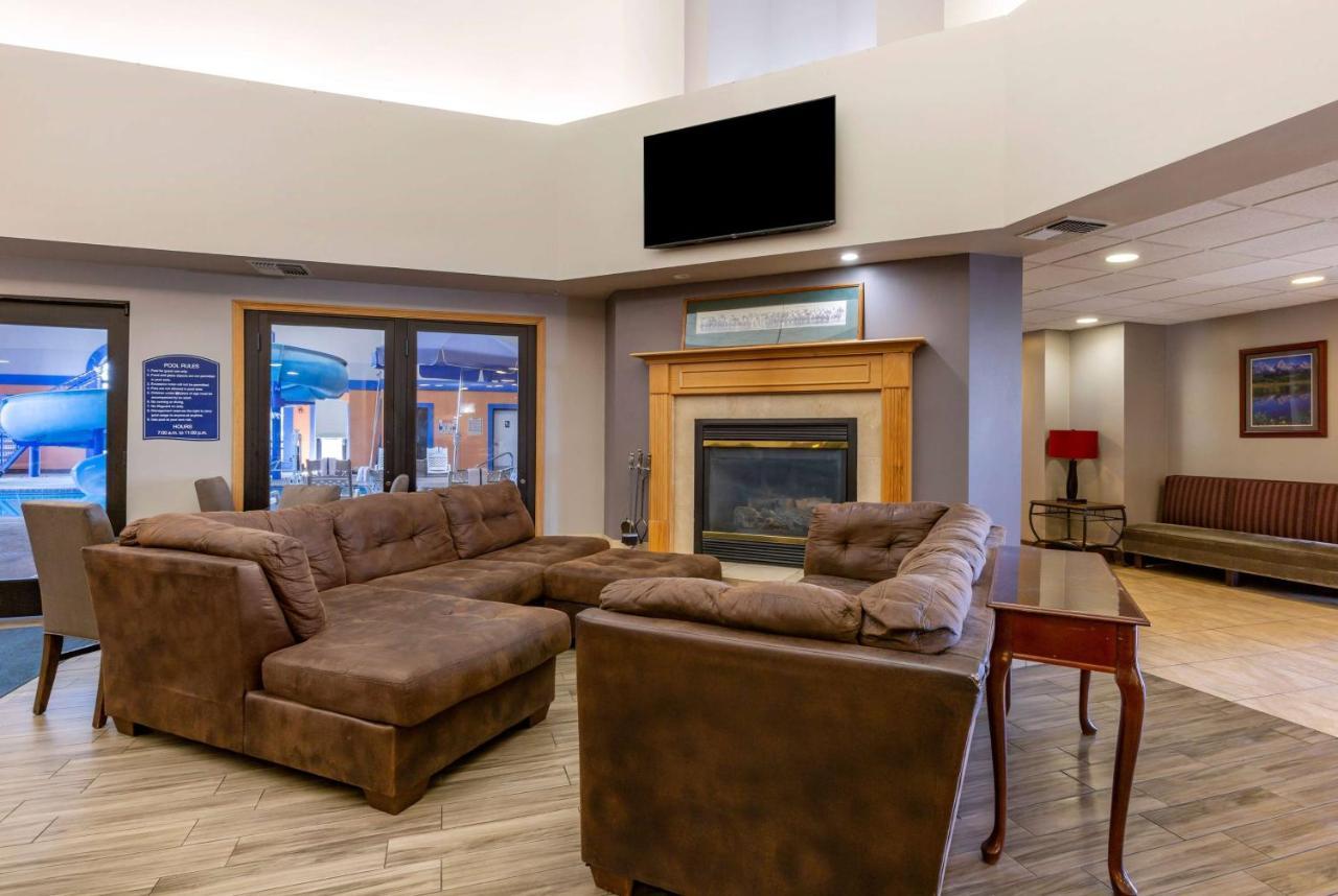 Howard Johnson By Wyndham Billings Bagian luar foto