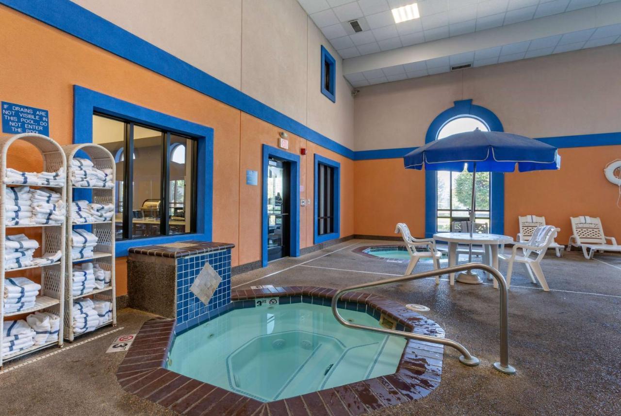 Howard Johnson By Wyndham Billings Bagian luar foto