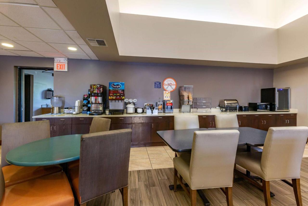Howard Johnson By Wyndham Billings Bagian luar foto