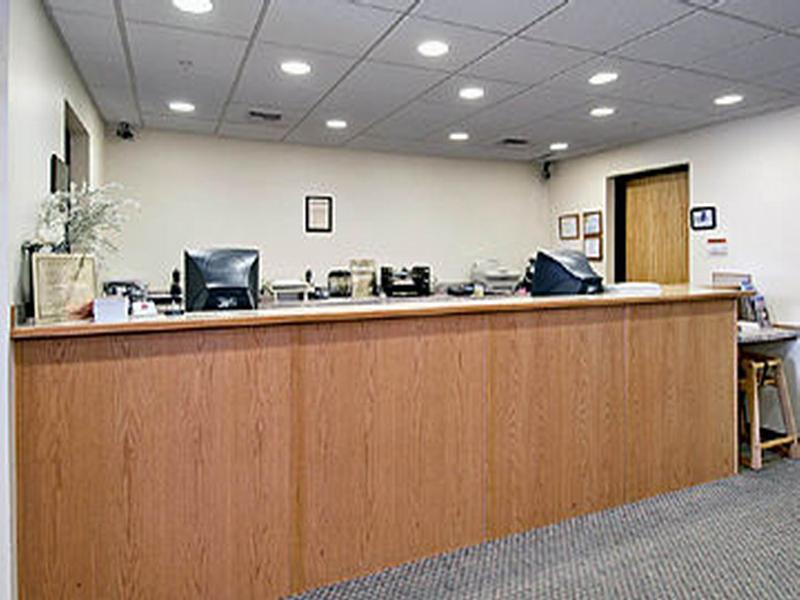 Howard Johnson By Wyndham Billings Bagian luar foto